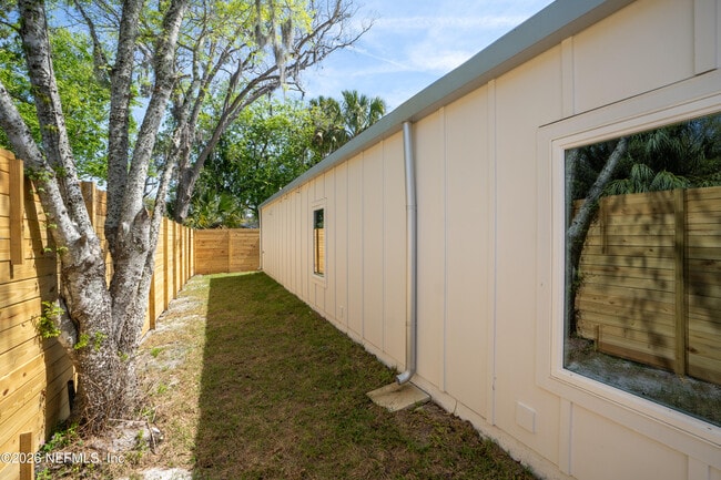 Building Photo - 29 Masters Dr