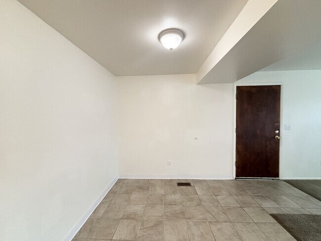 Building Photo - 4768 S Bonair St