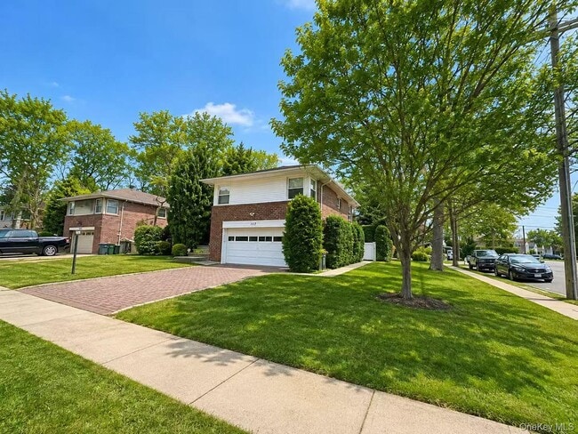 Building Photo - 757 Leslie Ln