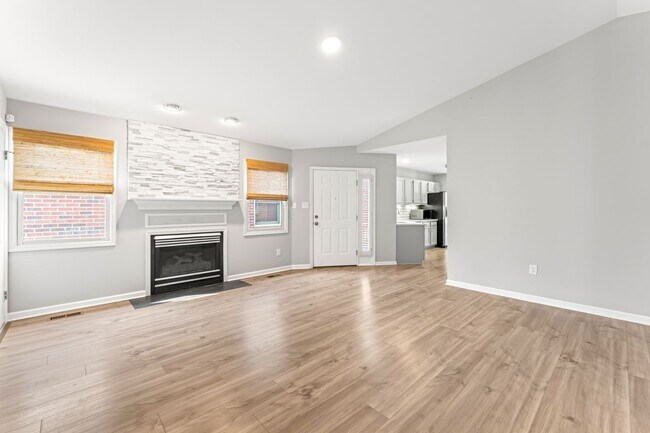 Building Photo - Fully Updated - Beautiful 3BR/2BA single-level home with a finished walk-out basement!