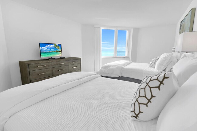 Building Photo - 500 S Ocean Blvd