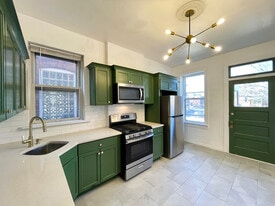 Building Photo - 3455 Hartford St