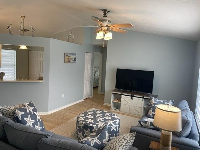 Building Photo - 1080 Seamist Ln