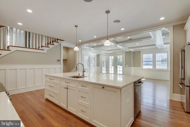 Building Photo - 8703 Bradmoor Dr