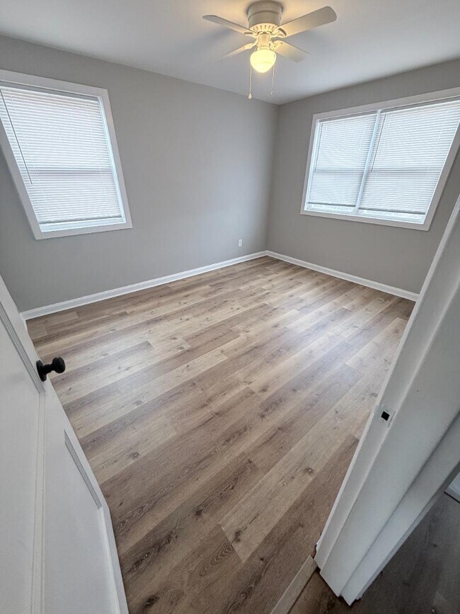 Building Photo - 5425 Whitlock Rd