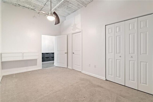 Building Photo - 2434 Smallman St