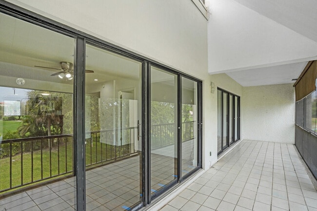 Building Photo - 1701 Presidential Way