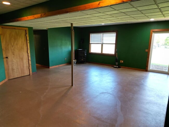 Building Photo - Spacious 5BR Retreat Minutes from Downtown Boyne City