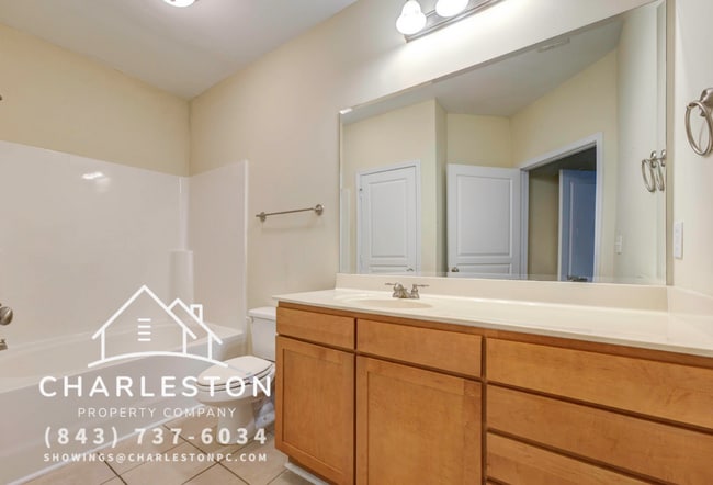 Building Photo - 1408 Basildon Rd