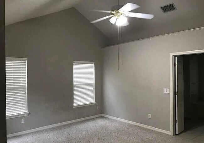 Building Photo - Charming Lake Santa Fe Canal Basin Home – ...