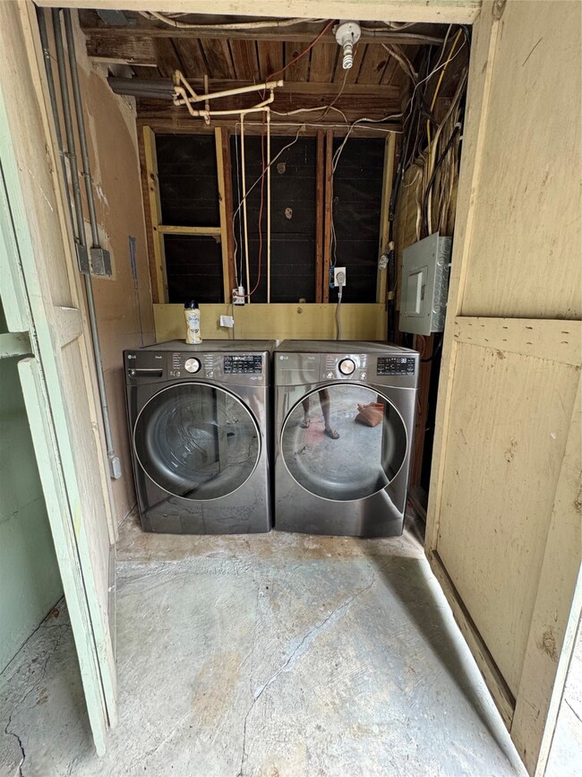 Building Photo - 2918 46th St