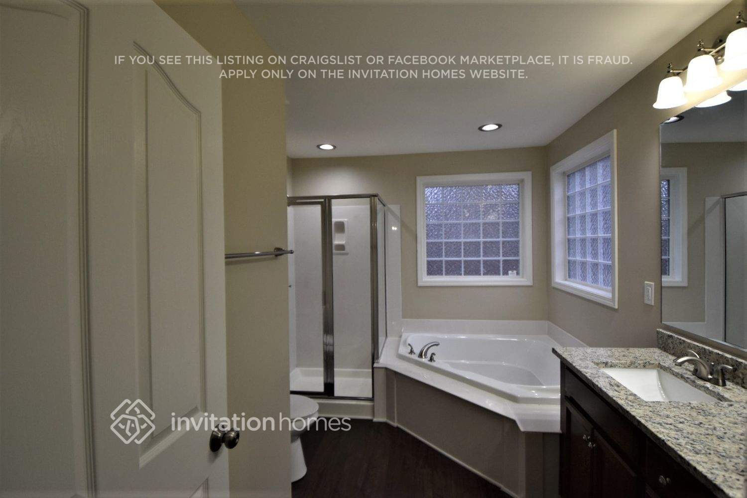 Building Photo - 12231 Fullerton Ct