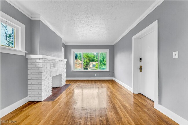 Building Photo - 13605 Othello Ave