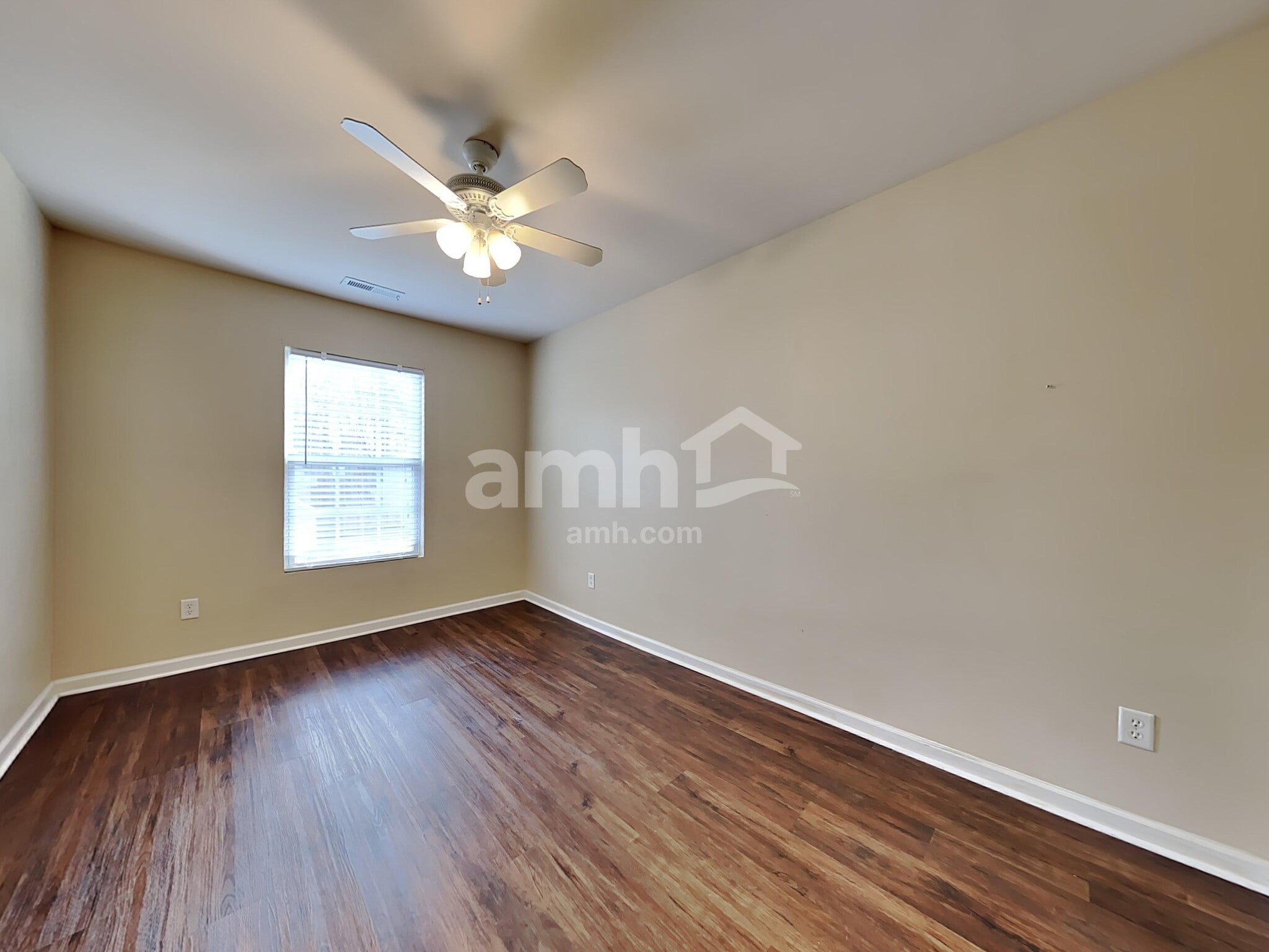 Building Photo - 251 Old Carolina Dr