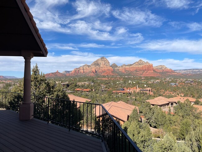 Building Photo - HOUSE - WEST SEDONA - PANORAMIC VIEWS/ GAT...