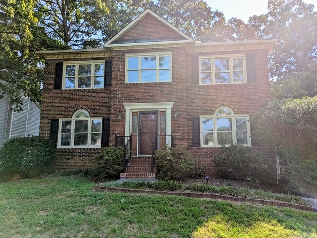 Building Photo - 2251 Nettlebrook Dr