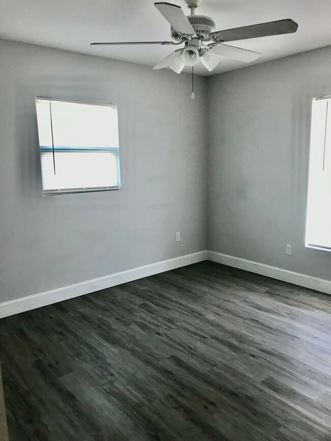 Building Photo - 680 Forest Hill Ln NW