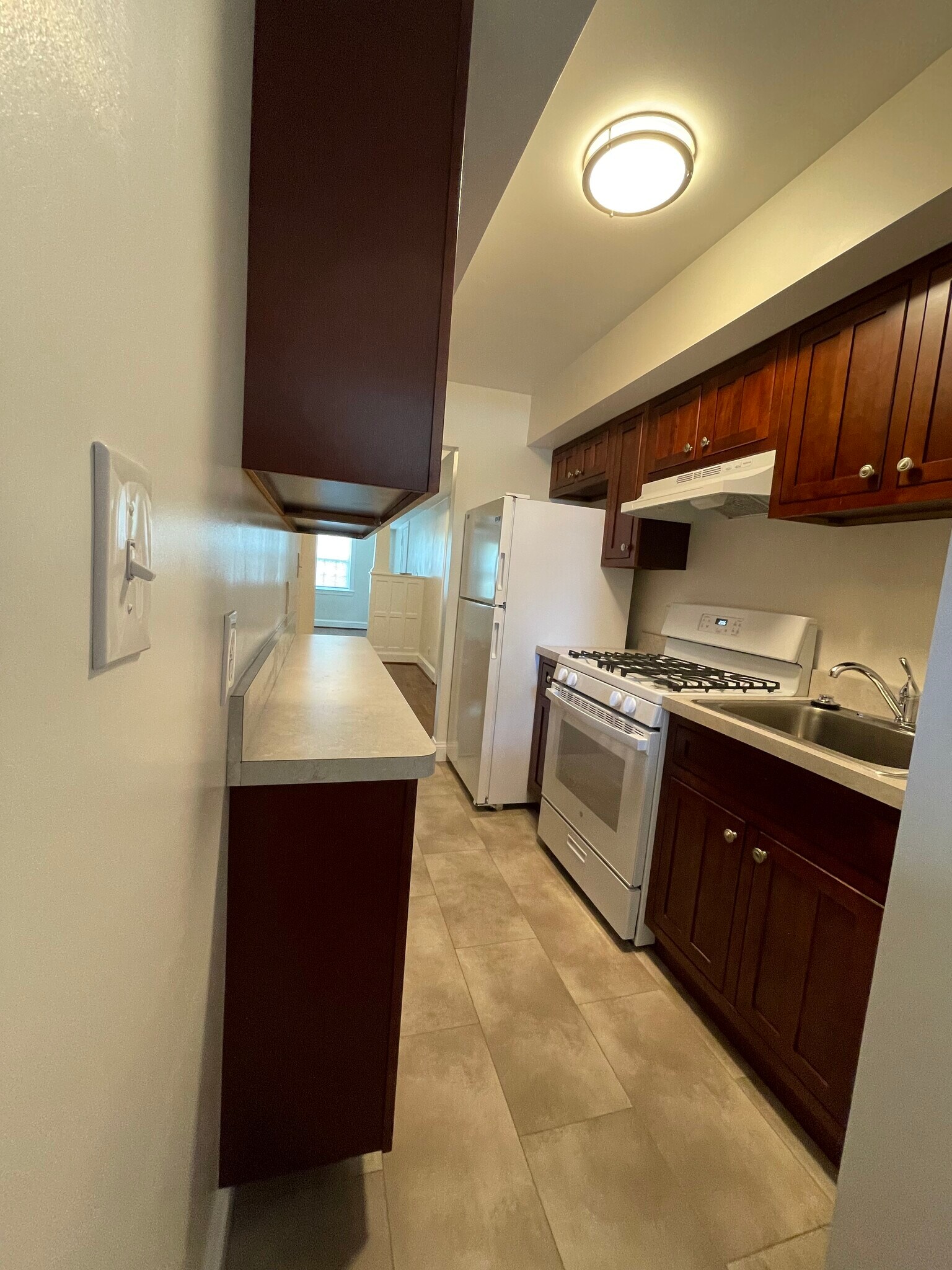 Building Photo - 4630 New Hampshire Ave NW