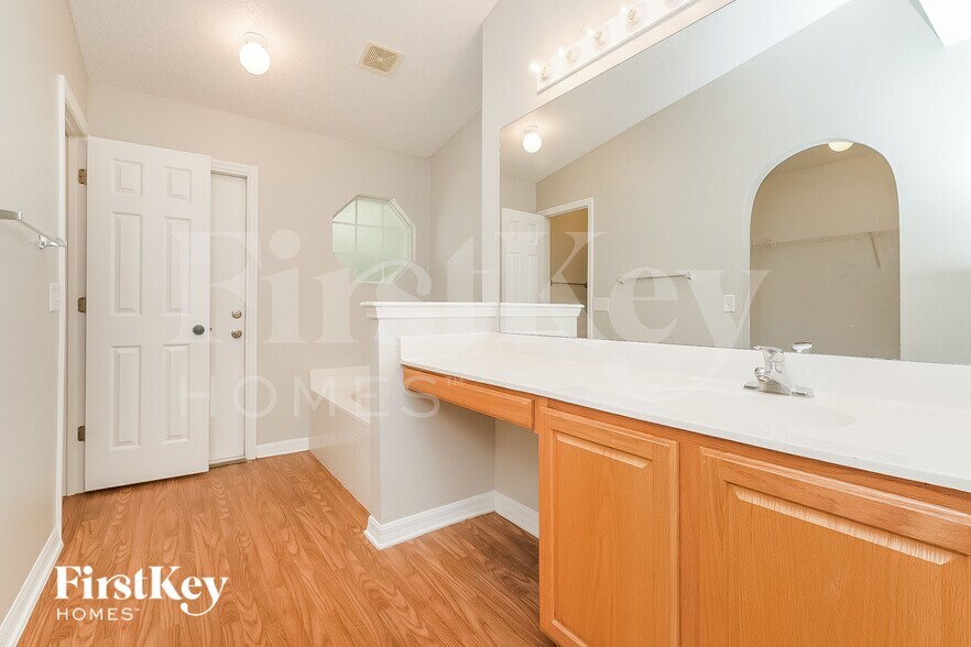 Building Photo - 4708 Bear Claw Ct