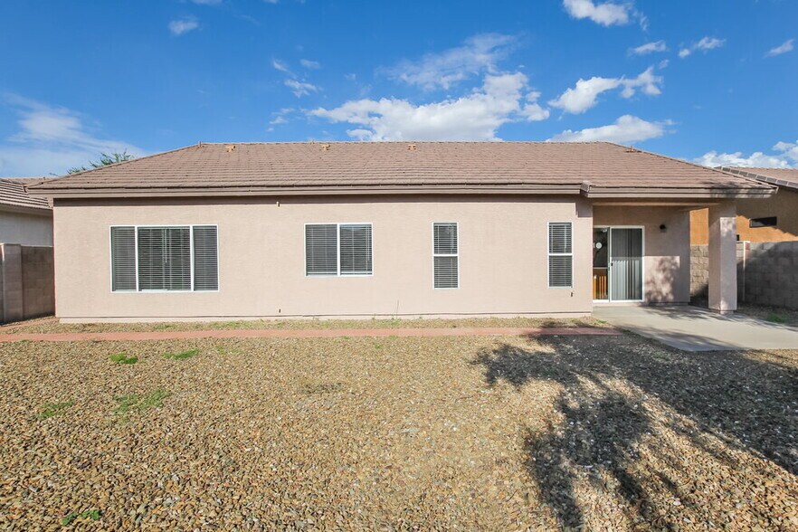 Building Photo - 14815 W Dovestar Dr