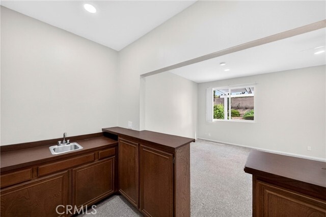 Building Photo - 1836 Fairford Dr