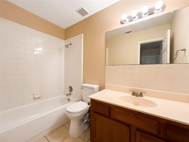 Building Photo - 1512 Suzi Ln