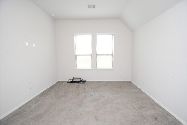 Building Photo - 24978 Tidmor Ln