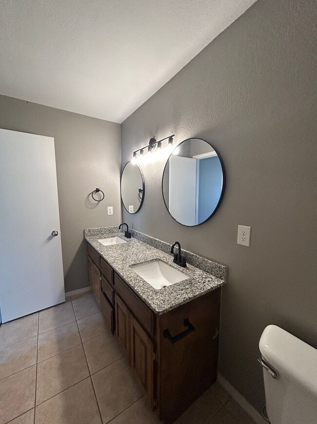 Building Photo - 1598 Tolleson Loop