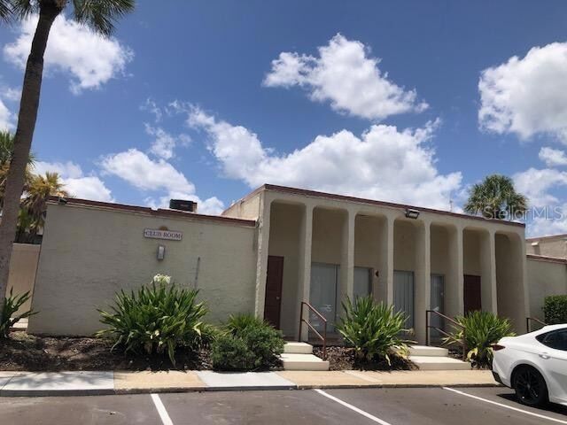 Building Photo - 548 Orange Dr