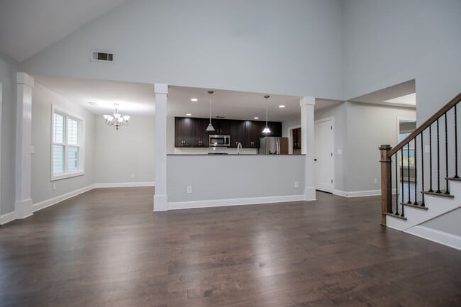 Building Photo - A Home To Grow In To