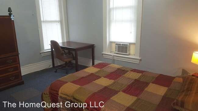 Building Photo - 4579 Laclede Ave