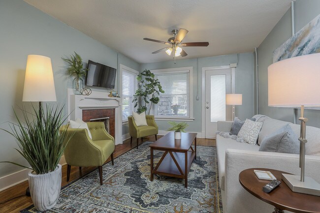 Building Photo - 3716 Warwick Blvd