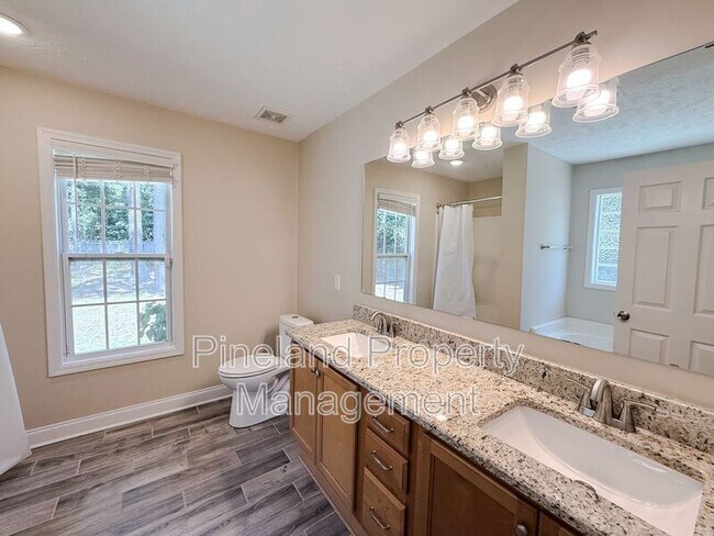 Building Photo - 117 Moorea Dr