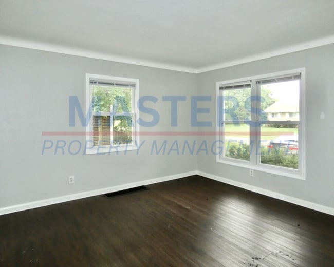 Building Photo - 3 Bed 1 Bath Toledo Home
