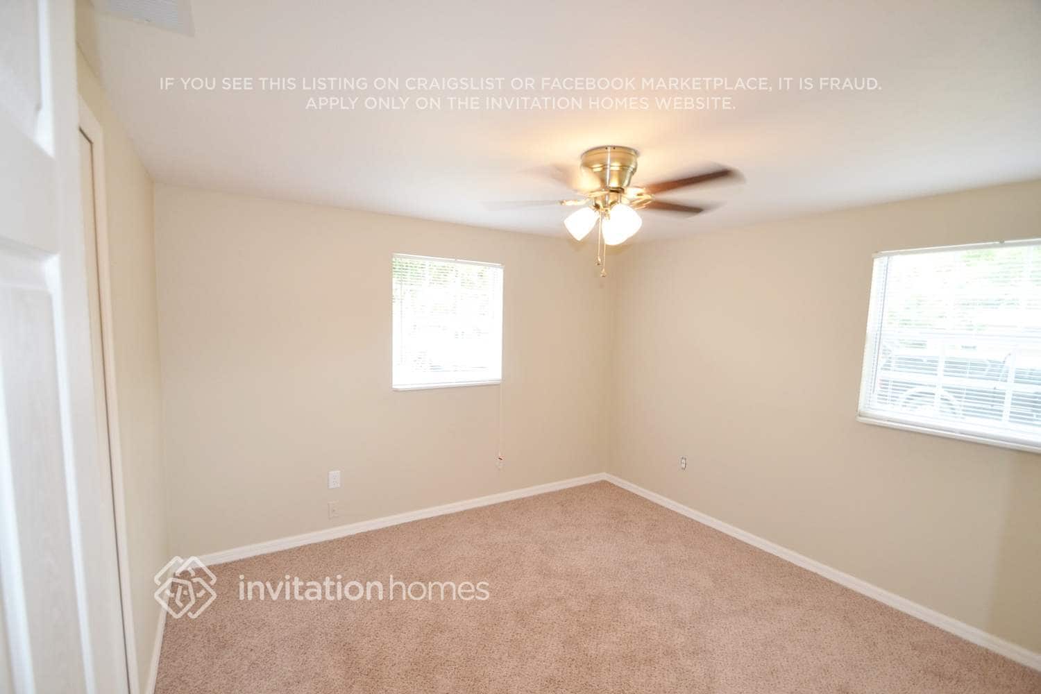 Building Photo - 711 Starke Lake Cir