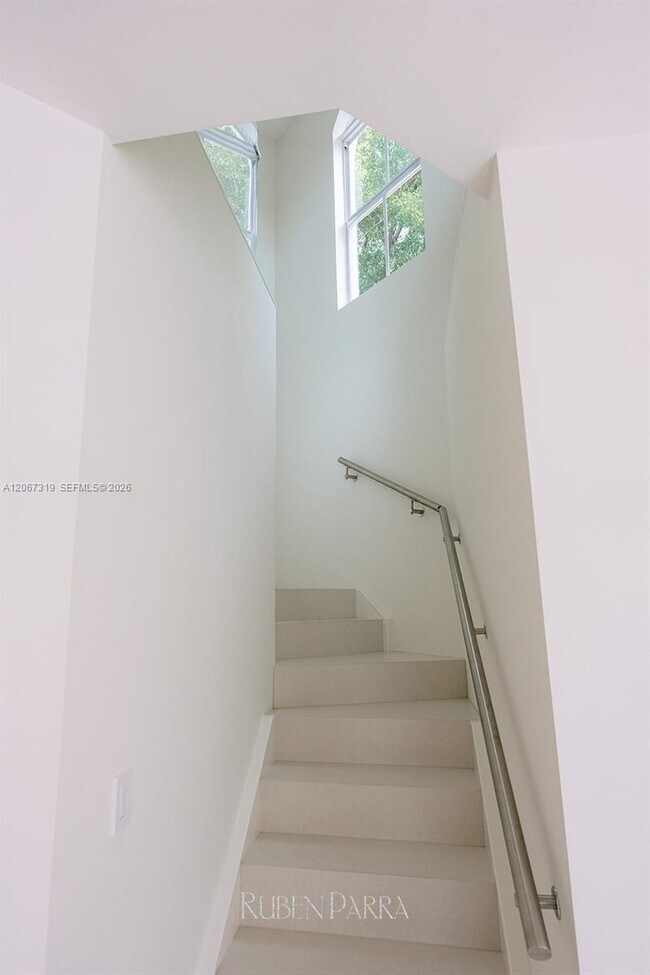 Building Photo - 8167 NW 108th Ct