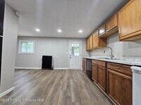Building Photo - 58 Canaan St