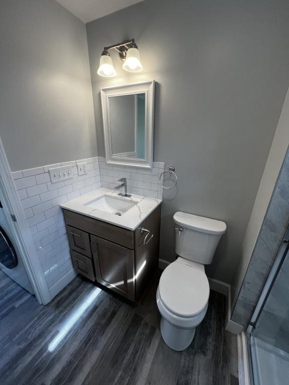 Building Photo - 6520 Ridge Rd