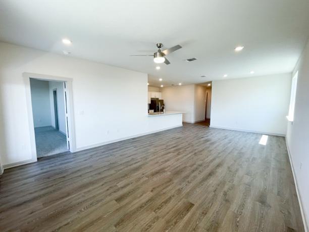 Building Photo - 10616 Defender Trl