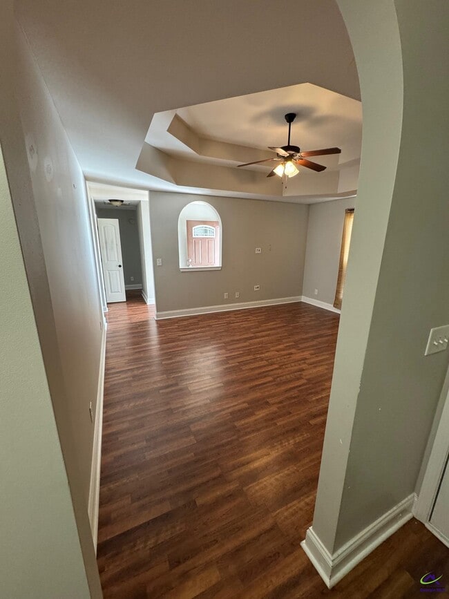 Building Photo - 302 Tug Ct