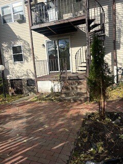 Building Photo - 50 Vineland St