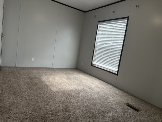 Building Photo - 102 Preston Dr