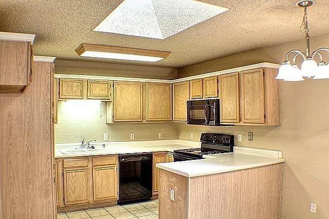 Building Photo - 4205 Iris Ave