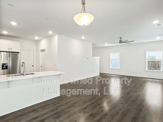 Building Photo - 187 Surfbird Rd