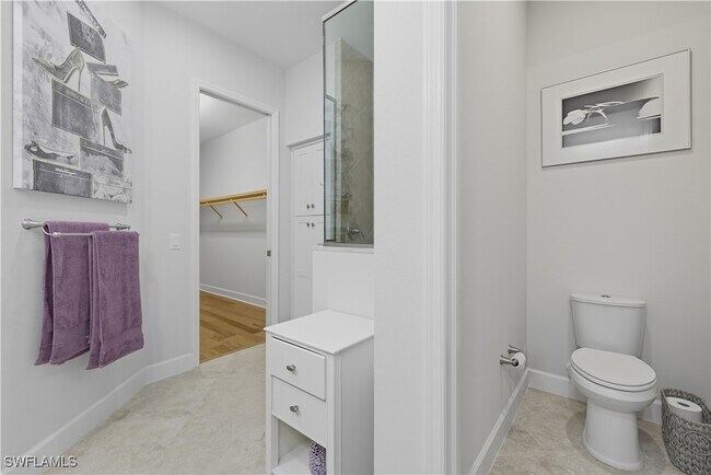 Building Photo - 9475 Isla Bella Cir