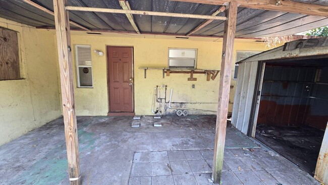 Building Photo - 4770 Cole St