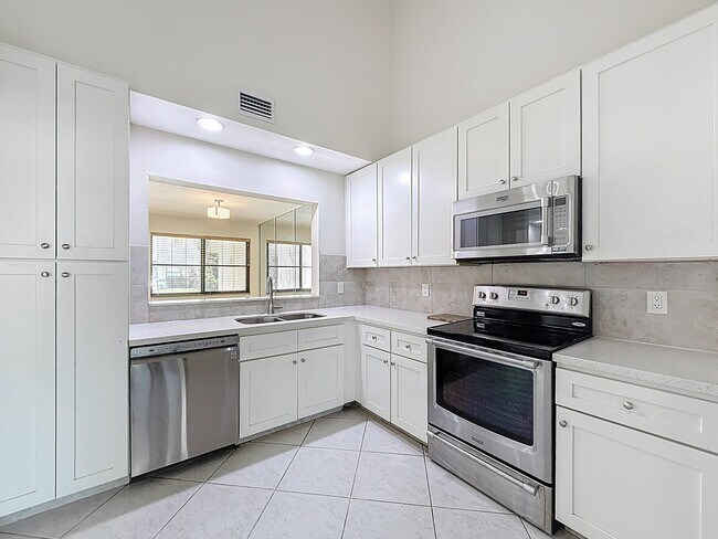 Building Photo - 9278 Ketay Cir