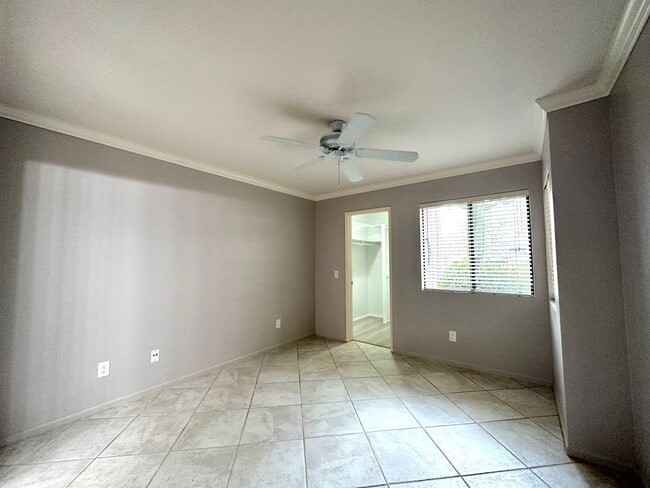 Building Photo - Serene Retreat in the Oaks North 55+ Community: Discover Your Dream Home!