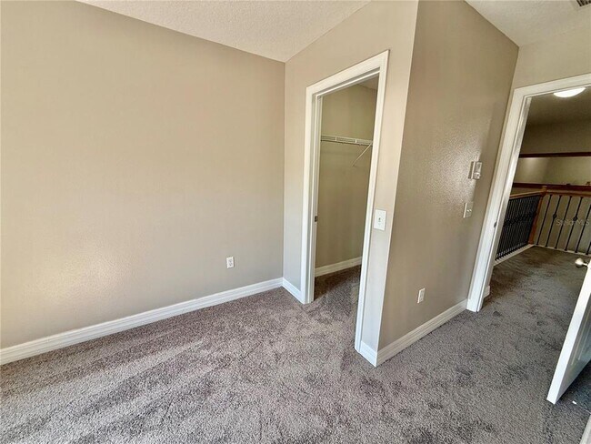 Building Photo - 2503 Aventurine St