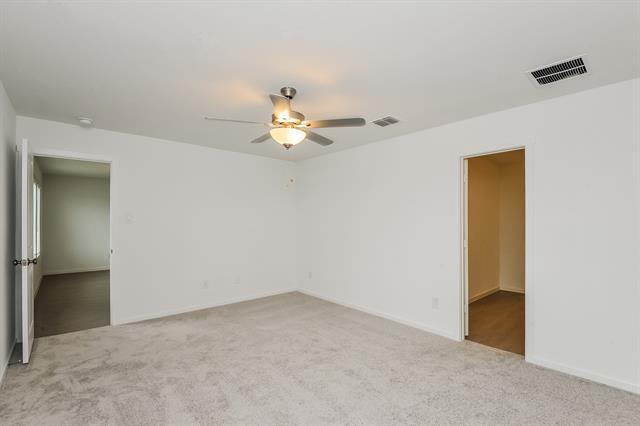 Building Photo - 2721 Mistwood Dr